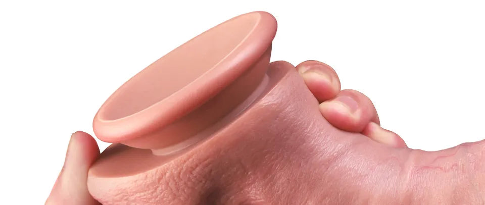 Close-up of Jessie suction cup base